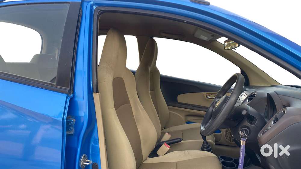 Honda Brio 2011-2013 V Mt, 2013, Petrol