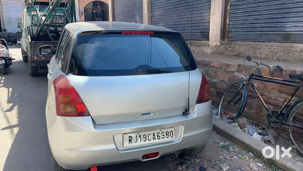 Maruti Suzuki Swift Petrol 2007