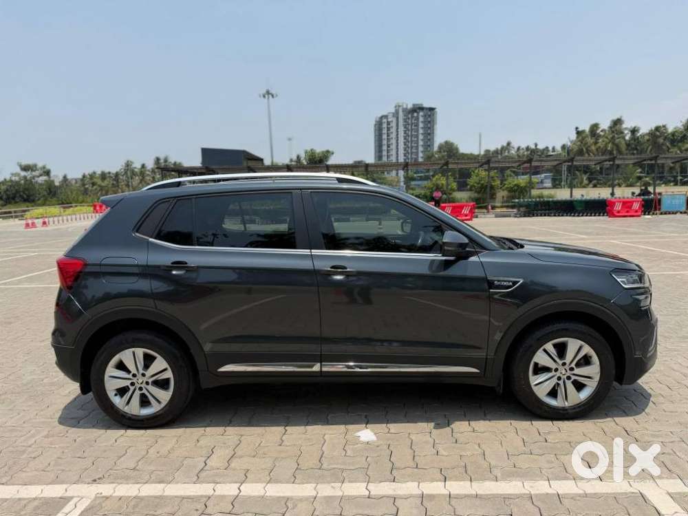 Skoda Kushaq 1.0 Tsi Ambition At, 2022, Petrol