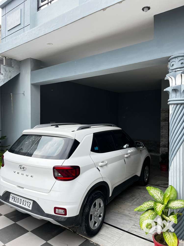Hyundai Venue Petrol 2020