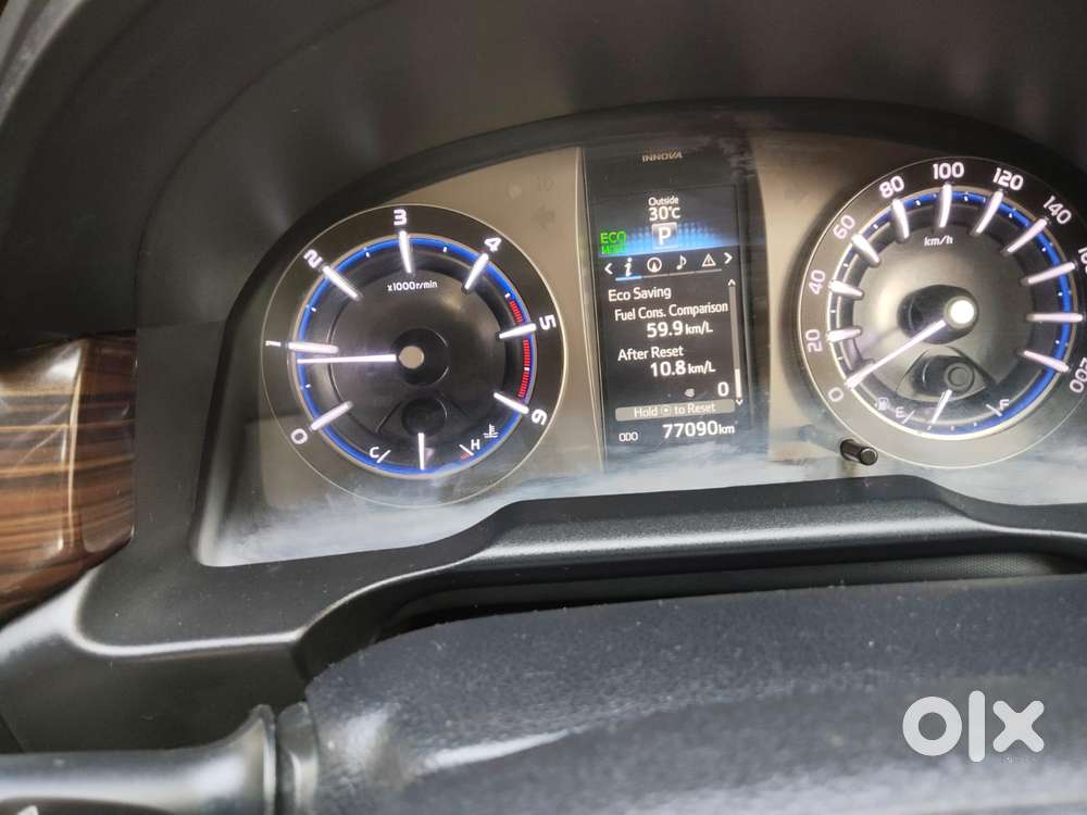 Toyota Innova Crysta 2.8z Automatic, 2017, Diesel