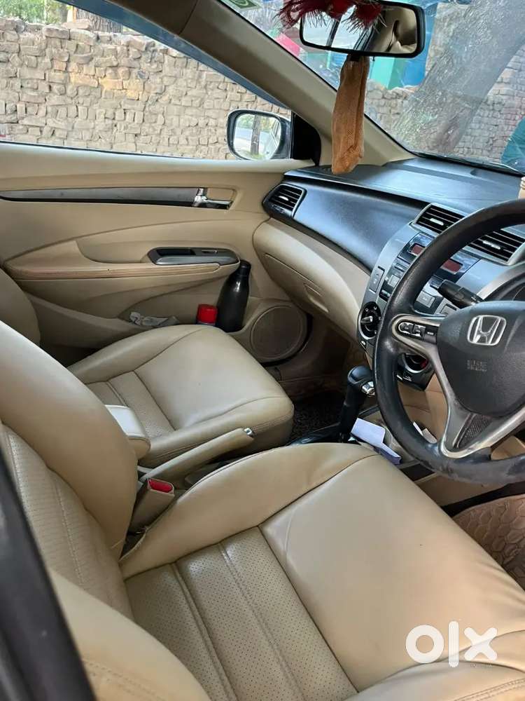 Honda City 2013 Cng & Hybrids 105000 Km Driven