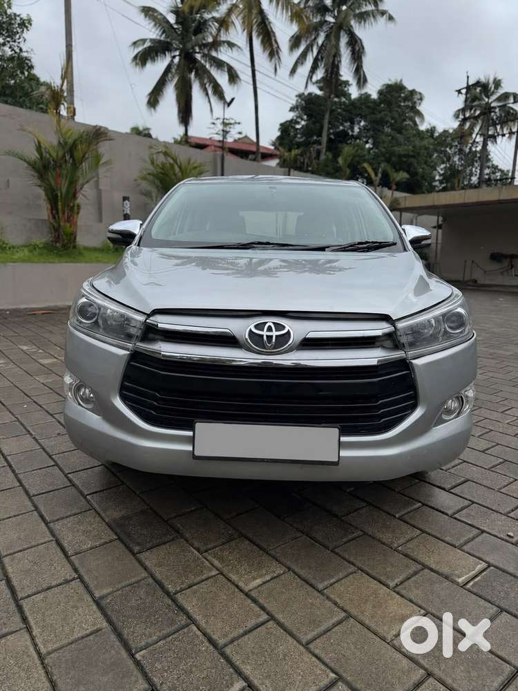 Toyota Innova Crysta Diesel 2017