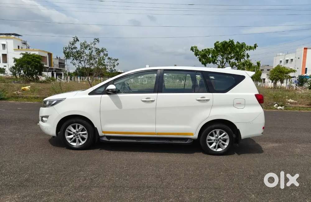Toyota Innova Crysta 2018 - Company Service