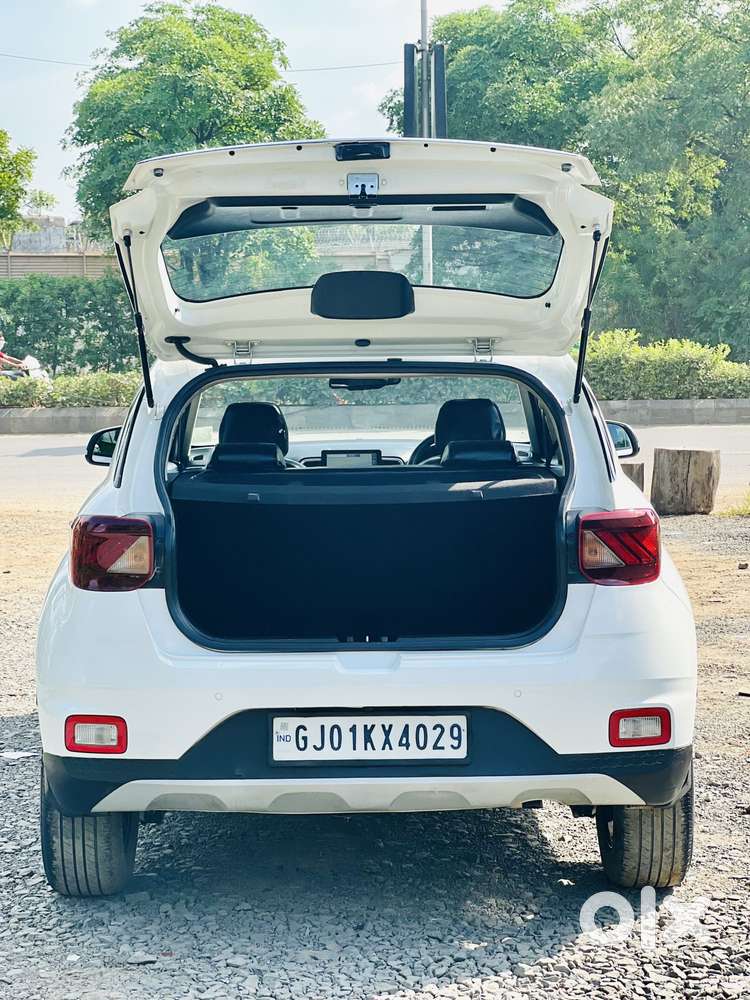 Hyundai Venue Sx Plus Turbo Dct, 2020, Petrol