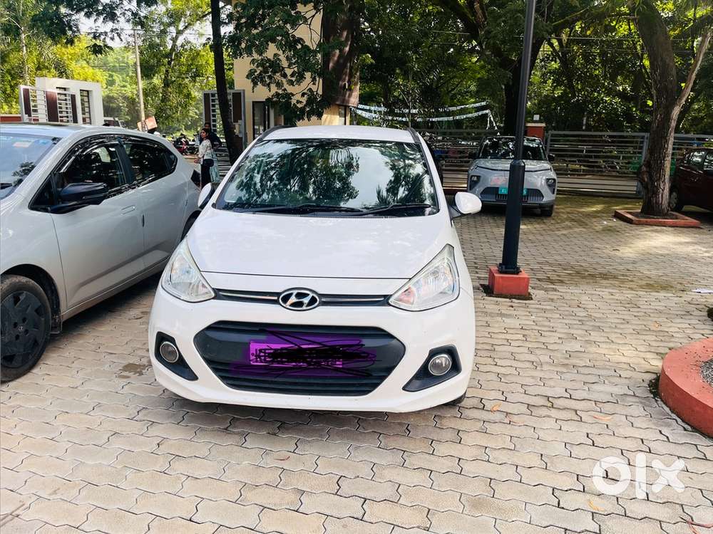 Hyundai Grand I10 Sportz 2013