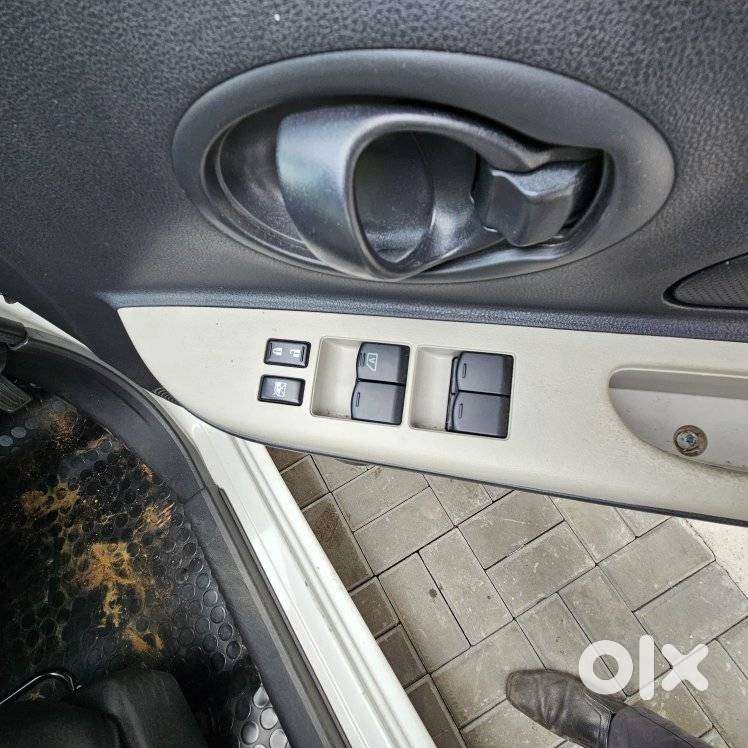 Nissan Micra, 2015, Petrol