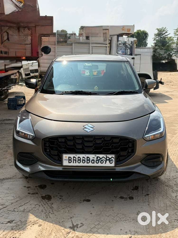 Maruti Suzuki Swift 2025 Vxi Petrol Manual