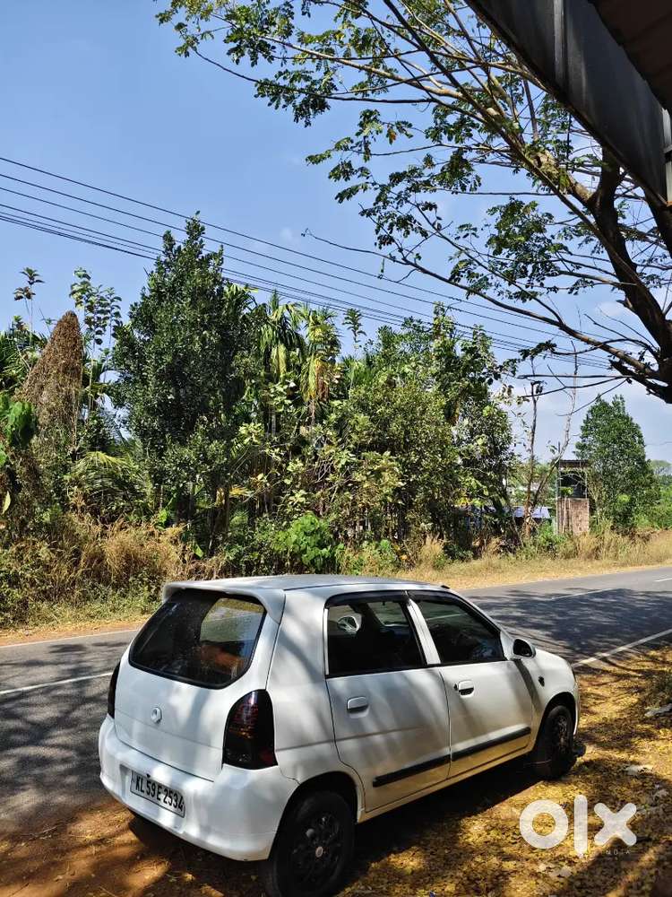 Maruti Suzuki 1000 Petrol 2012