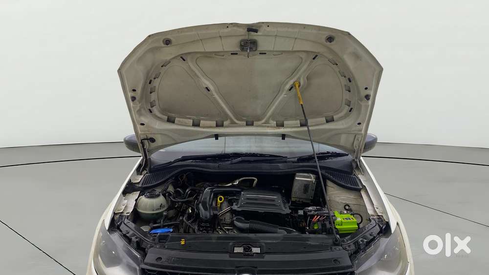 Volkswagen Polo 1.0 Tsi Comfortline At, 2021, Petrol