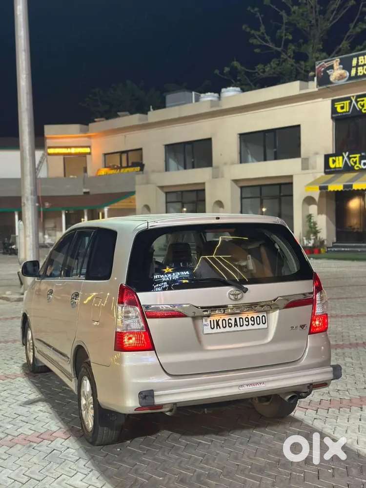 Toyota Innova 2014 Diesel Well Maintained