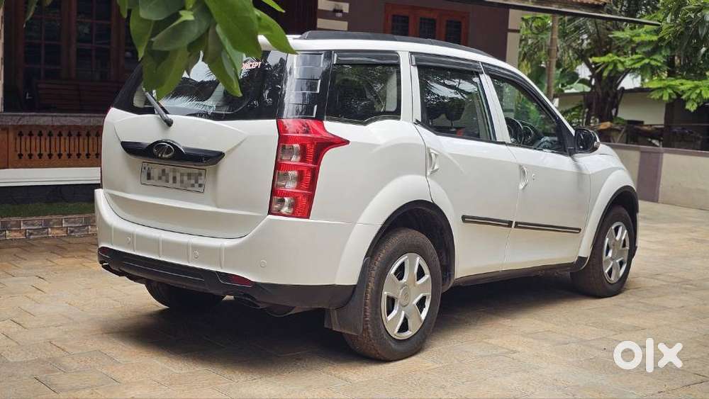 Mahindra Xuv500 W6 At, 2017, Diesel