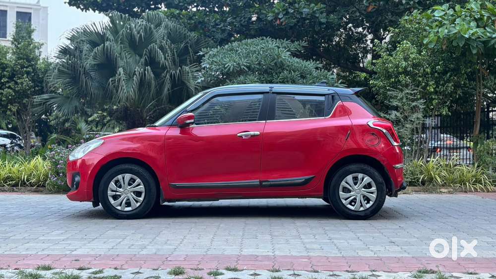 Maruti Suzuki Swift, 2022, Petrol