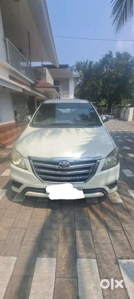 Toyota Innova 2007 Diesel 400000 Km Driven