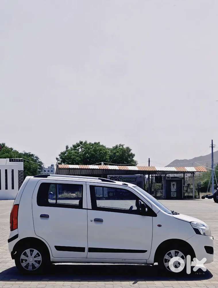 Maruti Suzuki Wagon R 2013 Cng & Hybrids Well Maintained