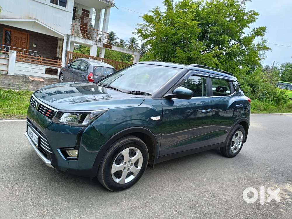 Mahindra Xuv300, 2023, Petrol