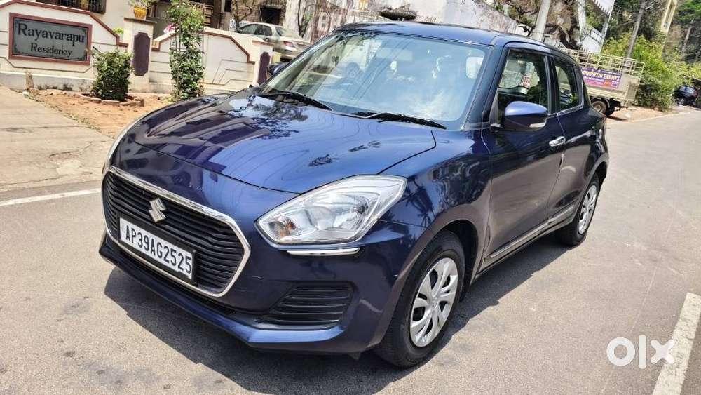 Maruti Suzuki Swift Vxi + Manual, 2019, Petrol