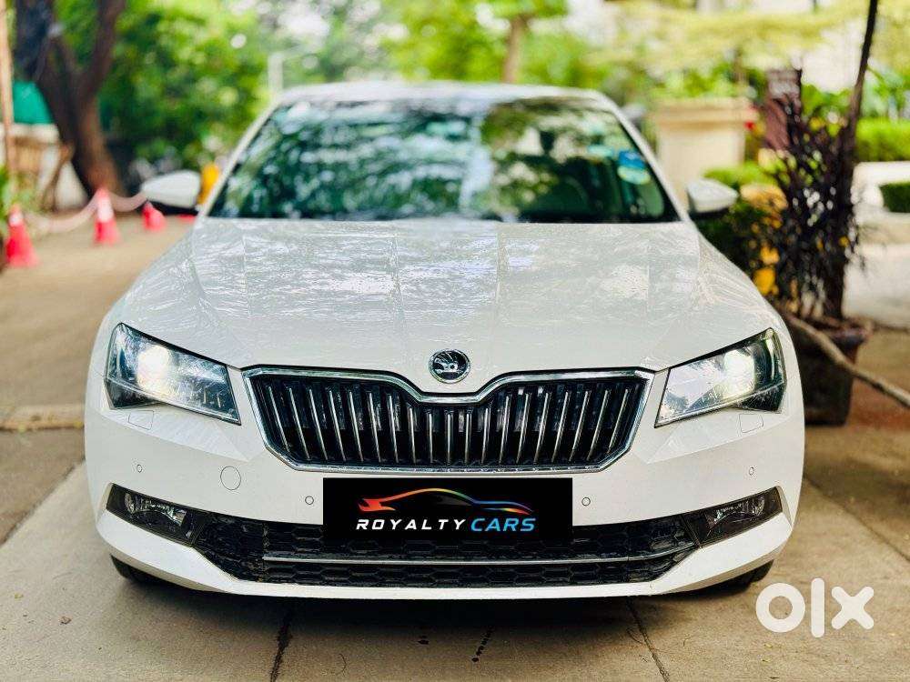 Skoda Superb Style 1.8 Tsi At, 2018, Petrol