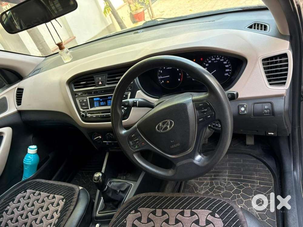 Huyndai I20 Magna 2016- Well Maintained/ Single Owner