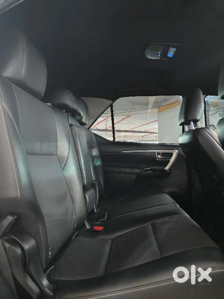 Toyota Fortuner 4x2 At, 2023, Diesel