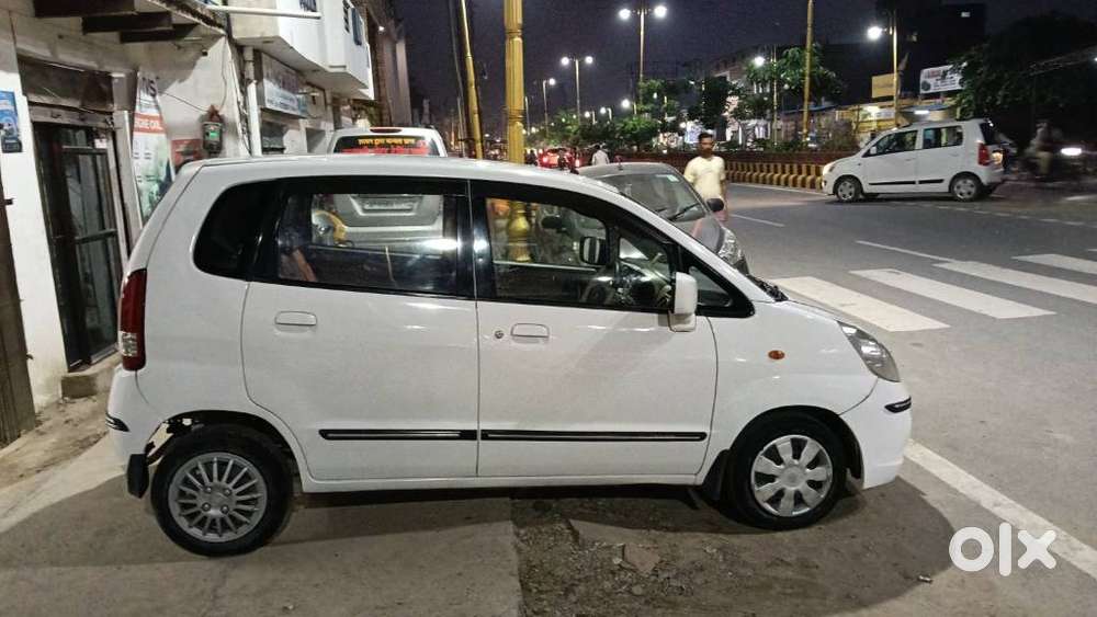 Maruti Suzuki Estilo Vxi, 2013, Petrol