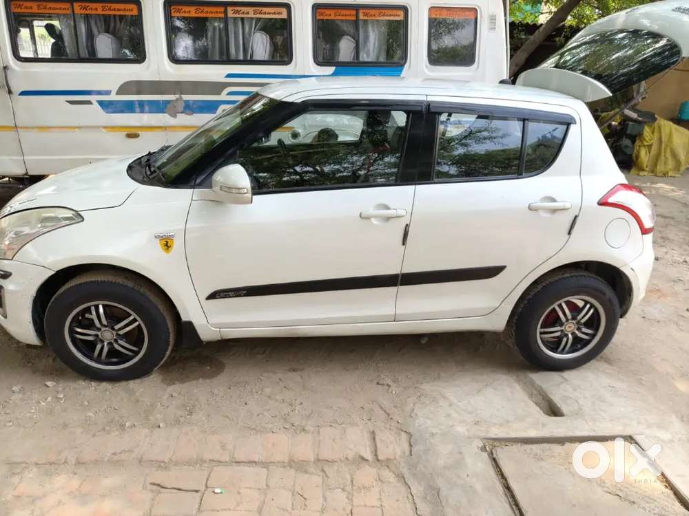 Maruti Suzuki Swift 2017 Diesel 115635 Km Driven