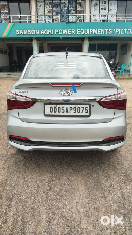Hyandai Xcent,2019,price-2,65,000