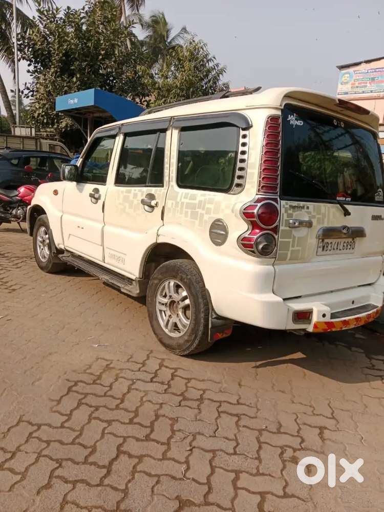 Mahindra Scorpio 2014 Variant ( Top Model)