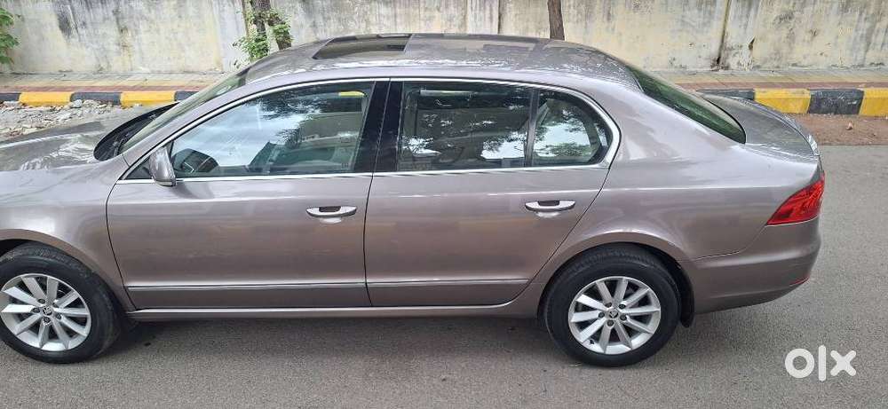 Skoda Superb 2.5 Elegance Tdi At, 2014, Diesel