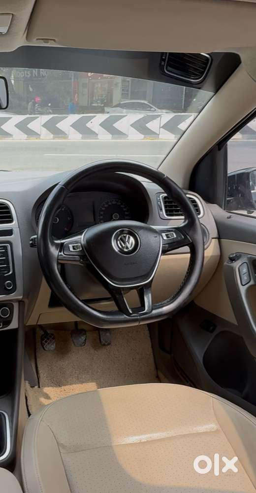 Volkswagen Vento 1.6 Highline Plus 16 Alloy, 2015, Diesel