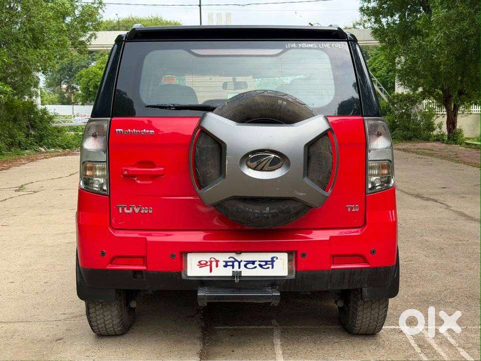 Mahindra Tuv 300 T10, 2019, Diesel