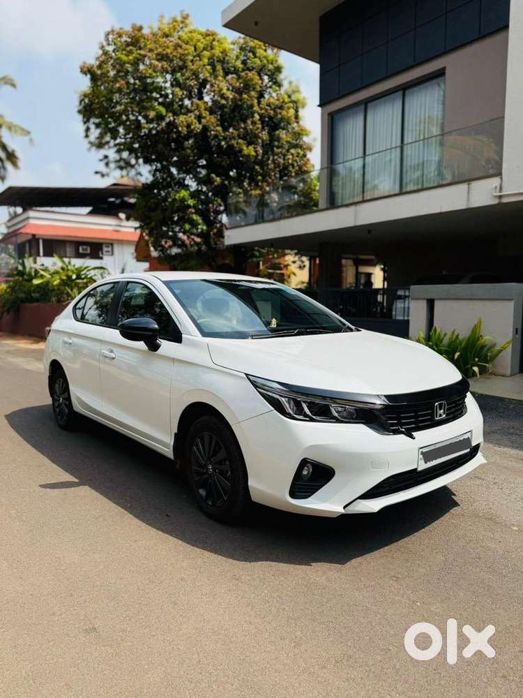 Honda City Automatic 2025 Petrol 13000 Km Driven