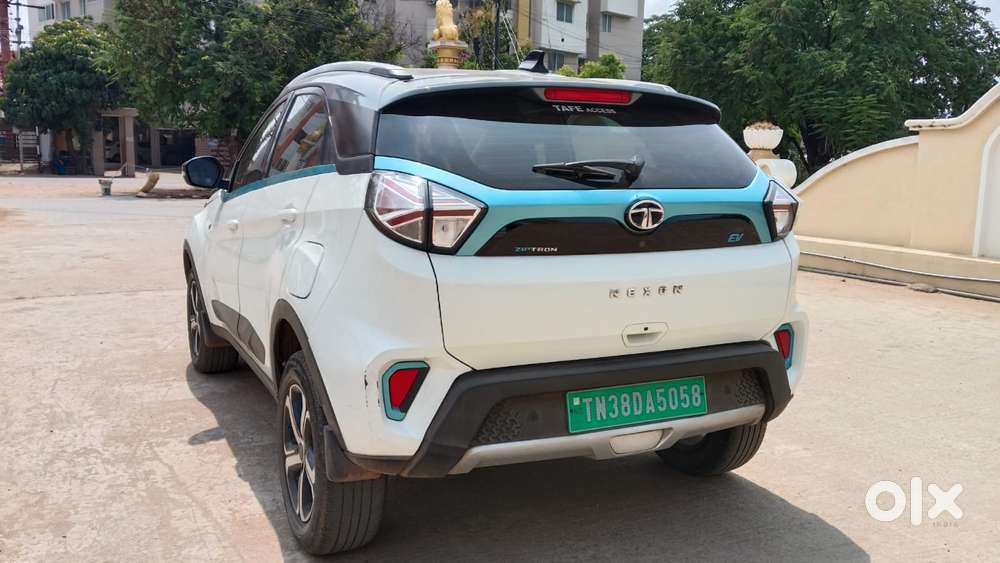 Tata Nexon Ev Xz Plus, 2022, Cng & Hybrids
