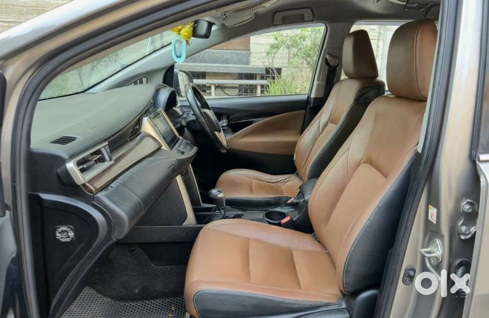 Toyota Innova Crysta 2.8z Automatic, 2017, Diesel