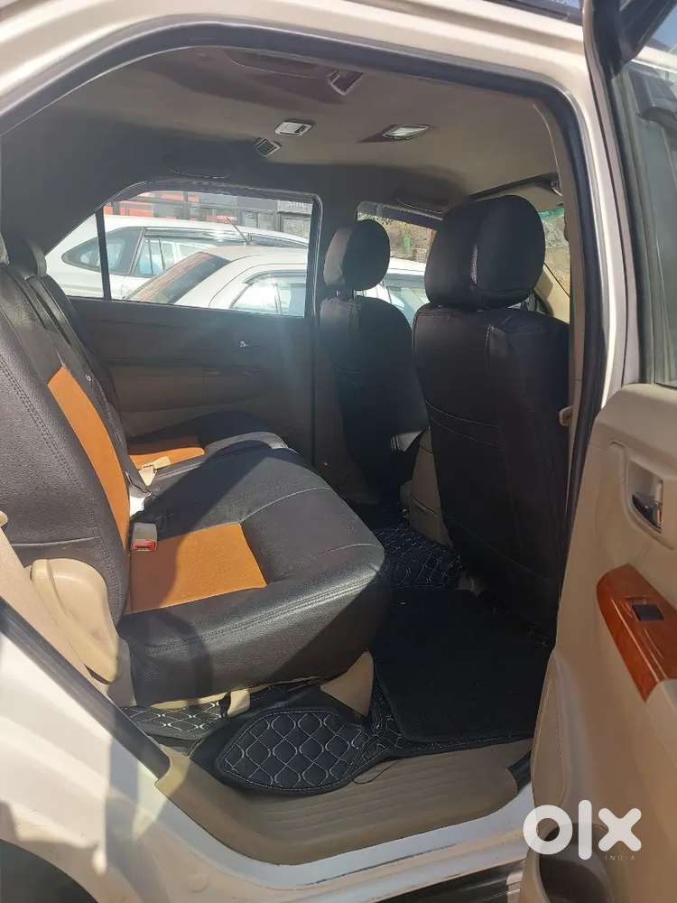 Toyota Fortuner 2010 Diesel Well Maintained