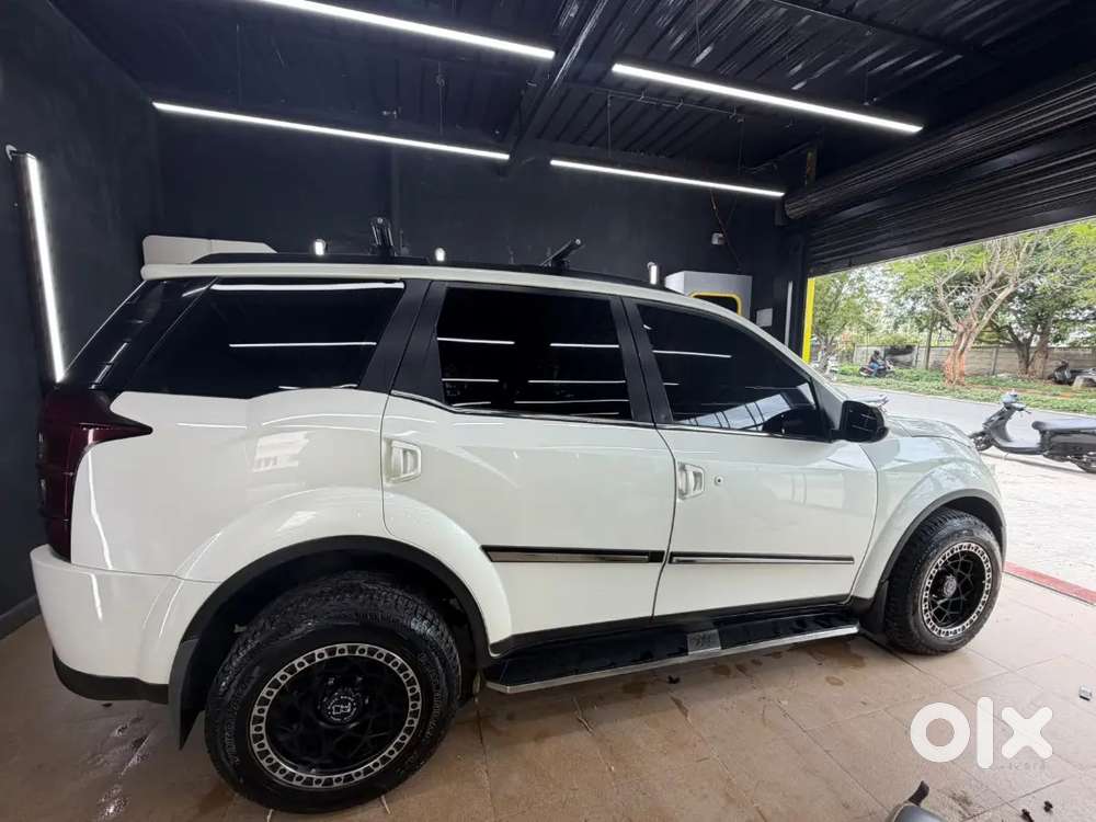 Mahindra Xuv500 2018 Diesel 175000 Km Driven