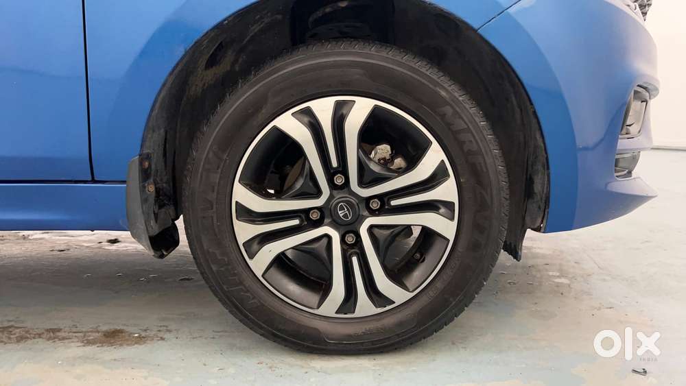 Tata Tiago 1.2 Revotron Xt Option, 2024, Petrol