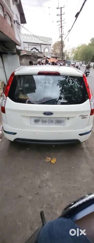 Ford Figo Diesel Lxi 2011