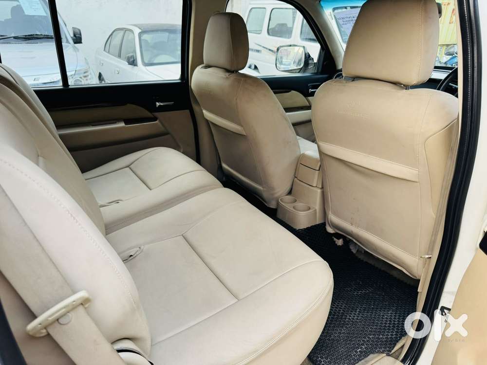 Ford Endeavour 3.0l 4x4 At, 2013, Diesel