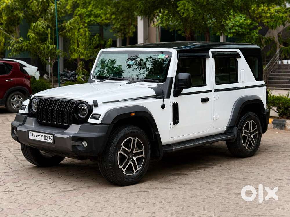 Mahindra Thar Roxx Ax3 L Diesel Mt 2wd, 2025, Diesel