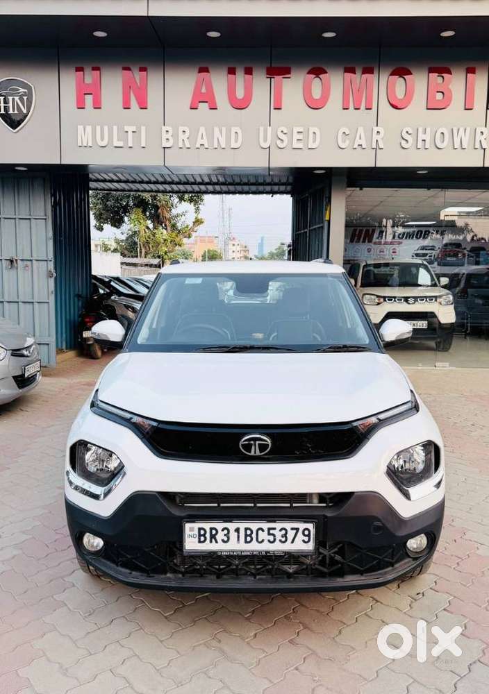 Tata Punch Accomplished Mt Sunroof, 2025, Petrol