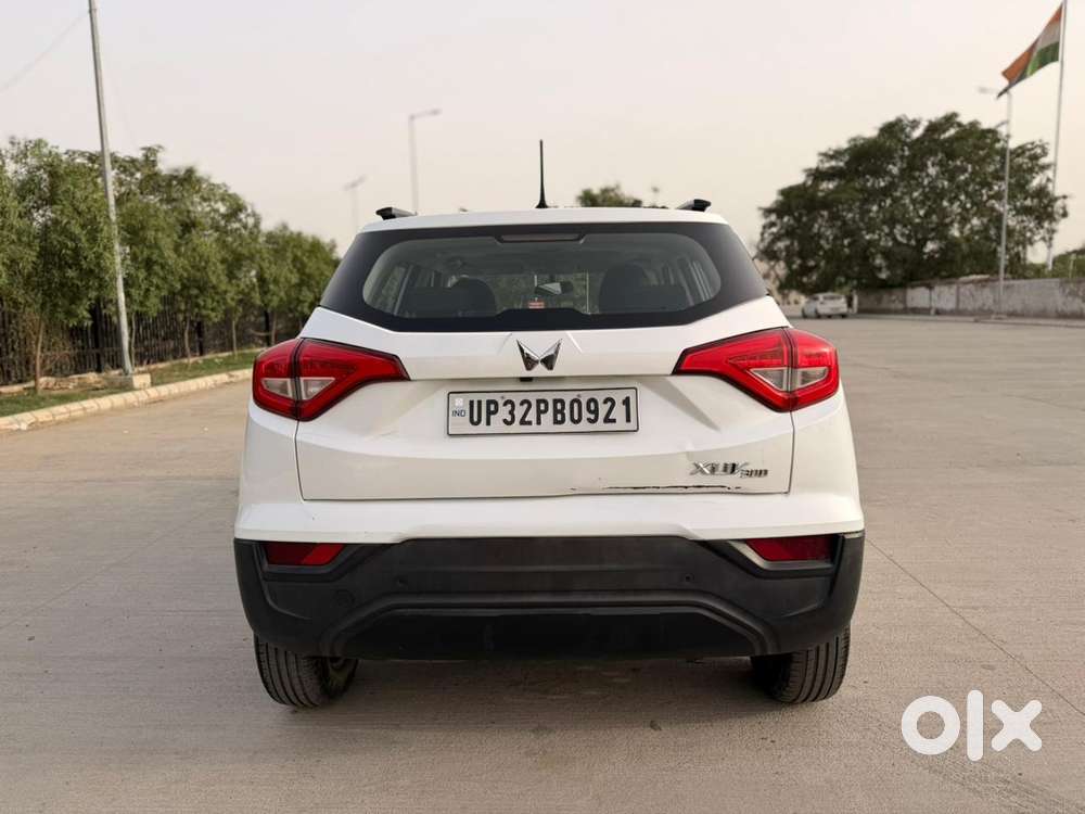 Mahindra Xuv300 W6 Diesel, 2023, Diesel