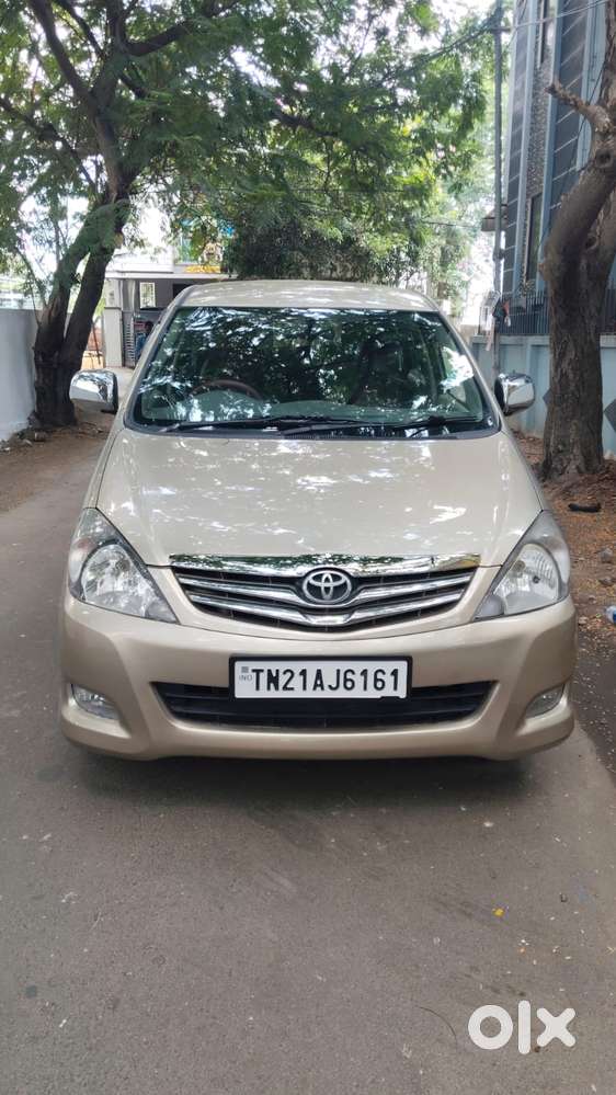 Toyota Innova 2.5 V 7 Str, 2011, Diesel