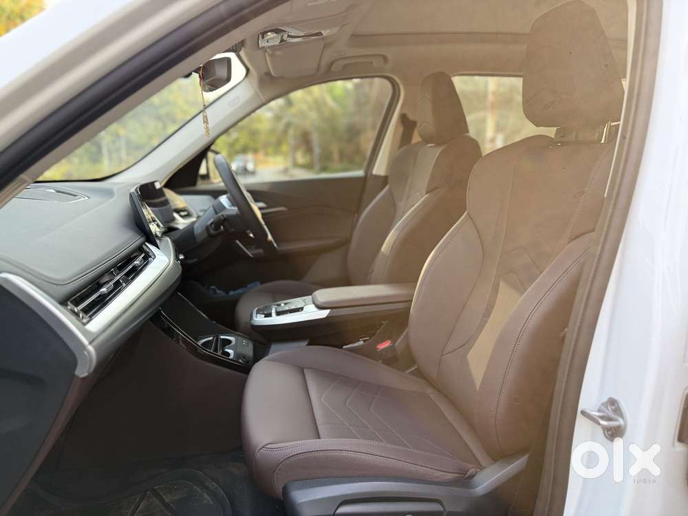 Bmw Ix1 Xdrive30 M Sport, 2025, Electric