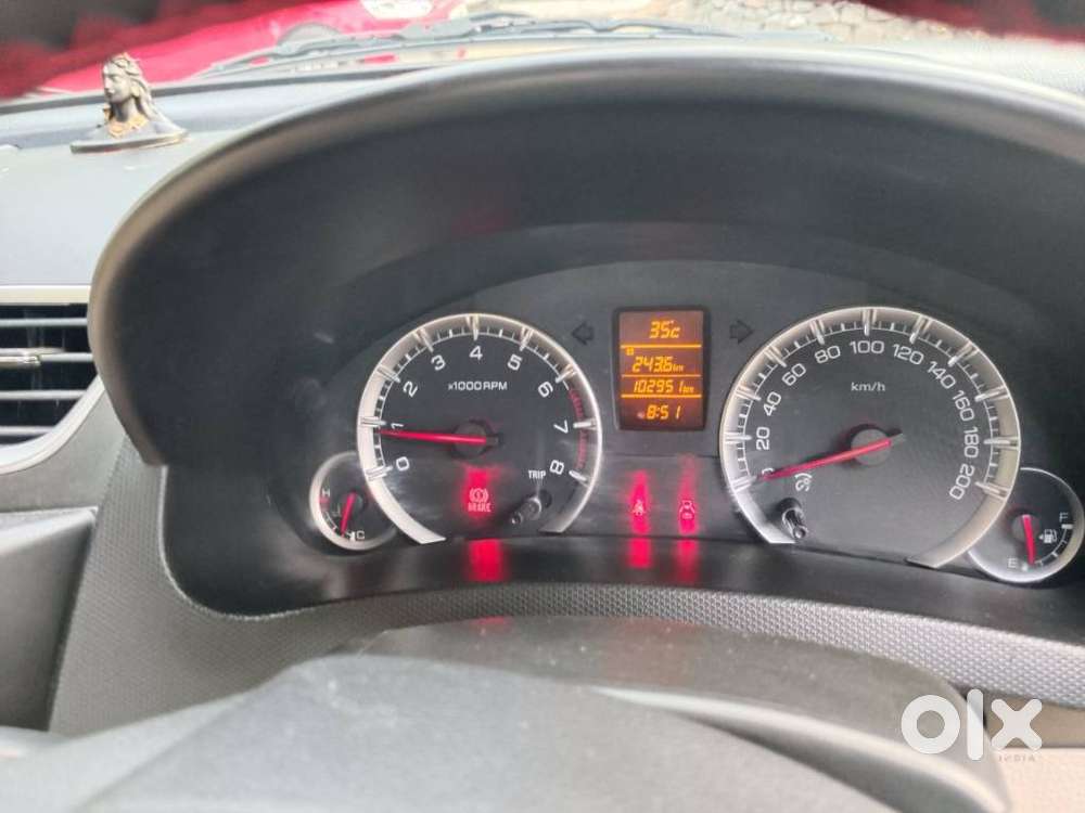Maruti Suzuki Swift Dzire 1.2 Zxi, 2014, Petrol