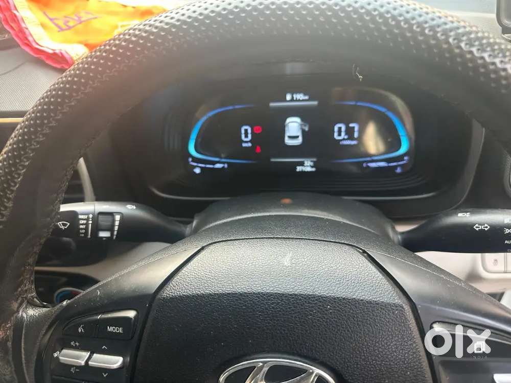 Hyundai Venue 2023 Diesel Well Maintained