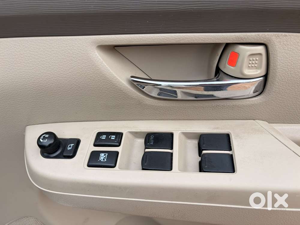 Maruti Suzuki Ertiga Vxi, 2024, Petrol