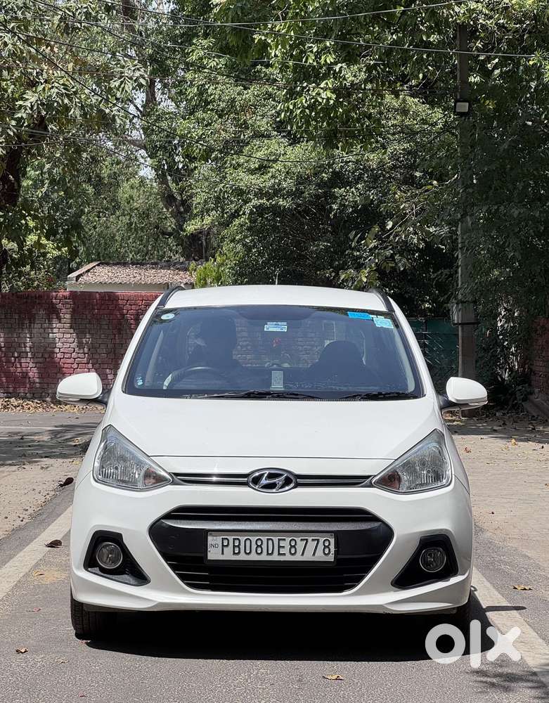 Hyundai Grand I10 Sportz(o) 1.2 Mt, 2015, Petrol