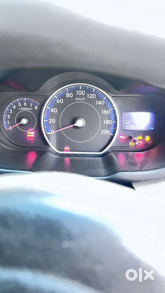 Hyundai Petrol Manual 2011