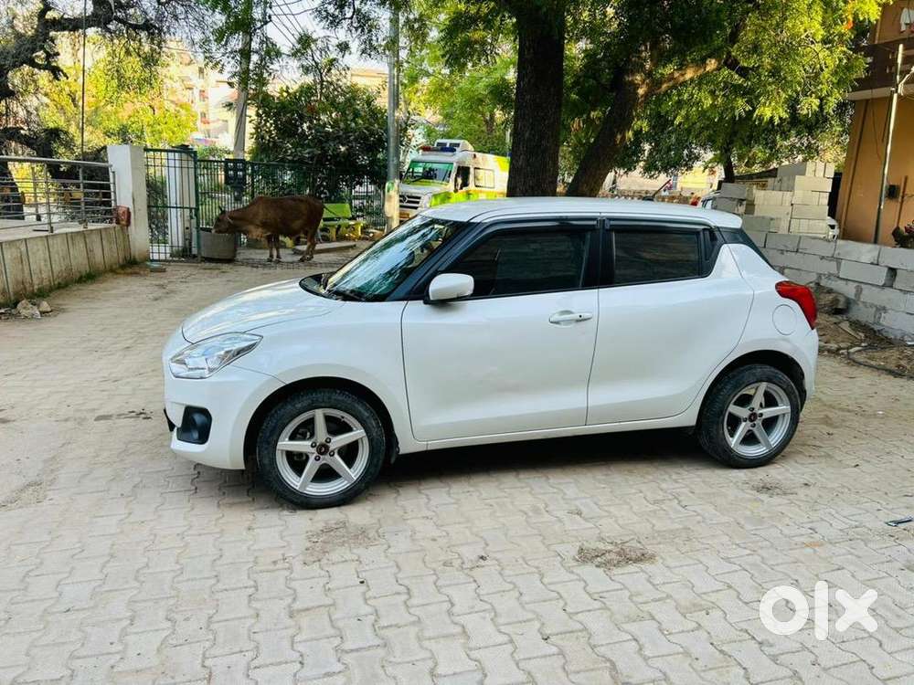 Maruti Suzuki Swift 2023 Petrol Well Maintained